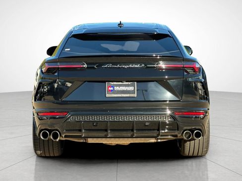 Used 2022 Lamborghini Urus image 8