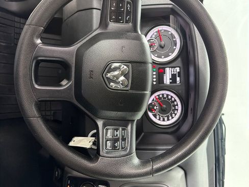 Used 2016 RAM 1500 Express w/ Popular Equipment Group AWD/4WD image 14
