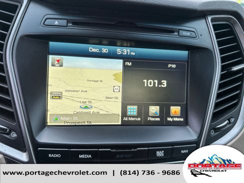 Used 2017 Hyundai Santa Fe SE image 22