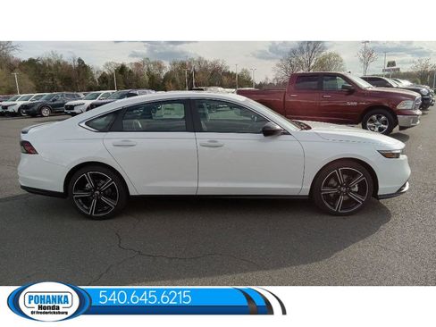 New 2025 Honda Accord Hybrid Sport image 4