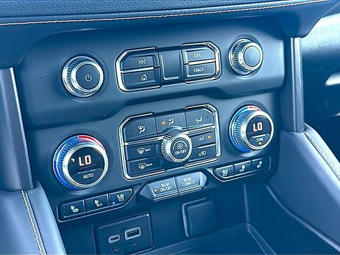 Used 2023 GMC Yukon AT4 w/ Max Trailering Package image 35