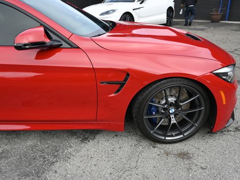 Used 2020 BMW M4 CS w/ Executive Package RWD image 10