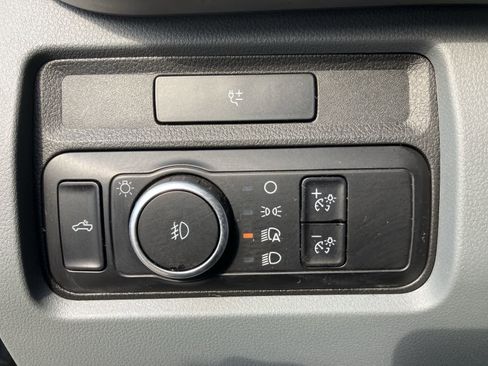 Used 2023 Ford F450 XLT w/ 360-Degree Camera Package image 11