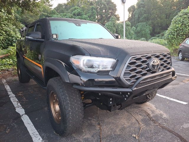 Used 2021 Toyota Tacoma TRD Off-Road AWD/4WD image 3