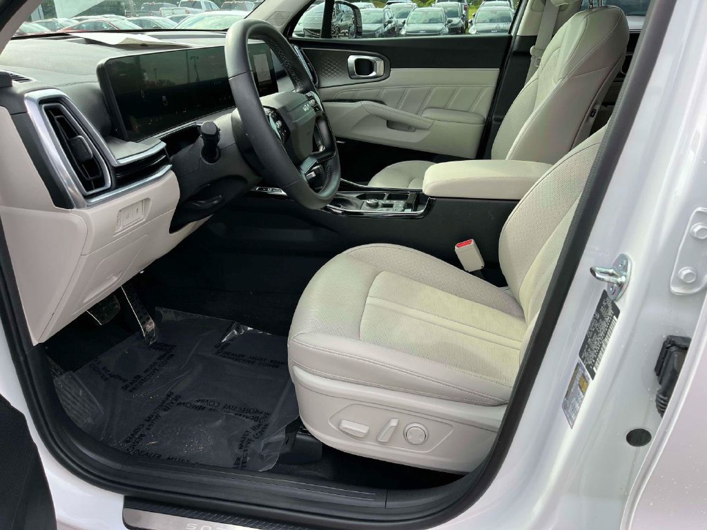 Used 2026 Kia Sorento SX FWD image 17
