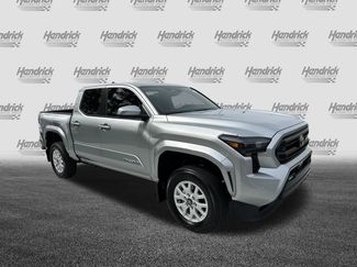 Used 2025 Toyota Tacoma SR5 video 2