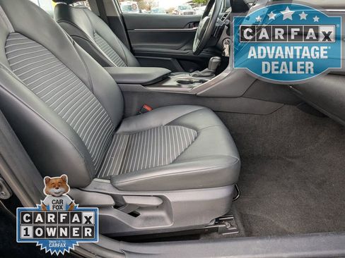Used 2024 Toyota Camry SE FWD image 20