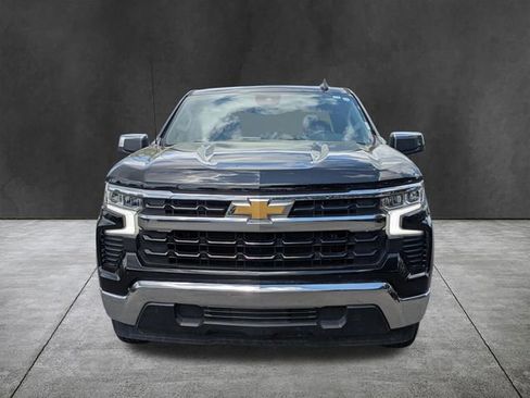 Used 2025 Chevrolet Silverado 1500 LT image 9