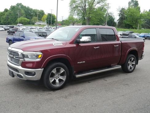 Used 2022 RAM 1500 Laramie AWD/4WD image 9