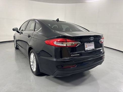 Used 2020 Ford Fusion SE FWD image 30