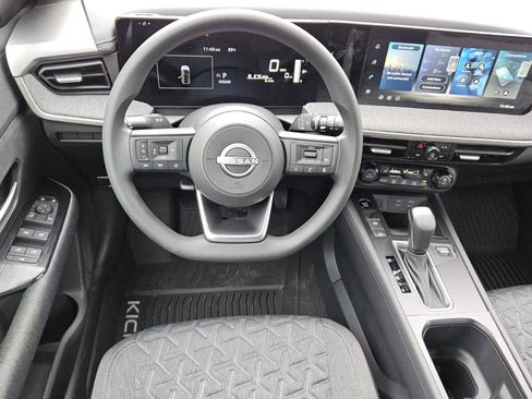 New 2026 Nissan Kicks SV FWD image 5
