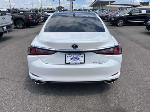 Used 2022 Lexus ES 350 Ultra Luxury FWD image 4