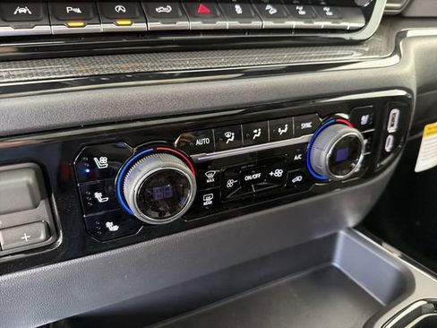 New 2026 Chevrolet Silverado 1500 ZR2 w/ LPO, Dark Essentials Package AWD/4WD image 31