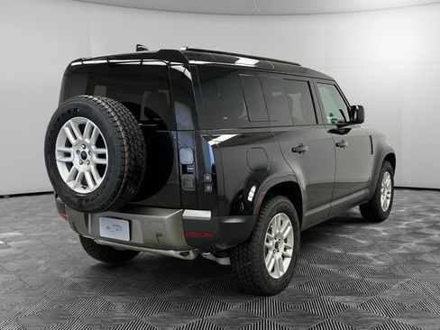 New 2026 Land Rover Defender 110 S AWD/4WD image 4