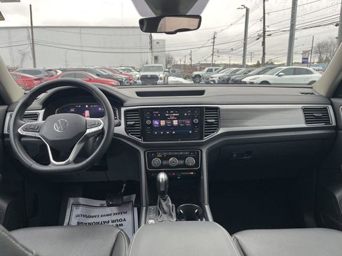 Used 2021 Volkswagen Atlas SEL image 14