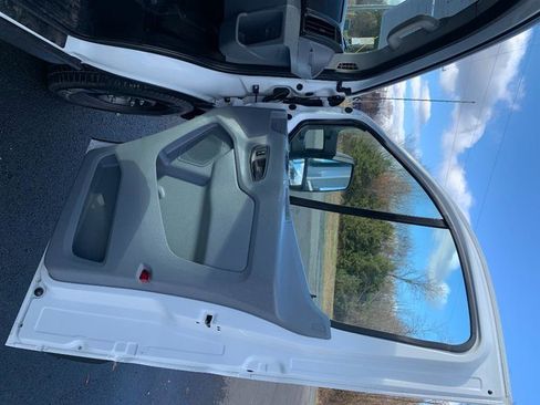 Used 2015 Ford Transit 350 148 Low Roof image 12