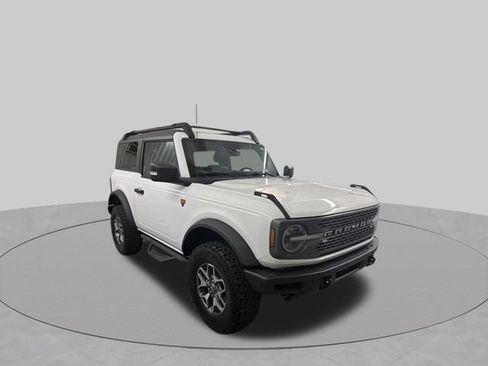 Used 2023 Ford Bronco Badlands AWD/4WD image 4