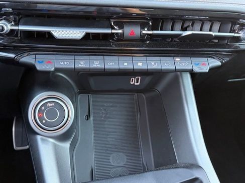 Used 2025 Alfa Romeo Tonale image 26