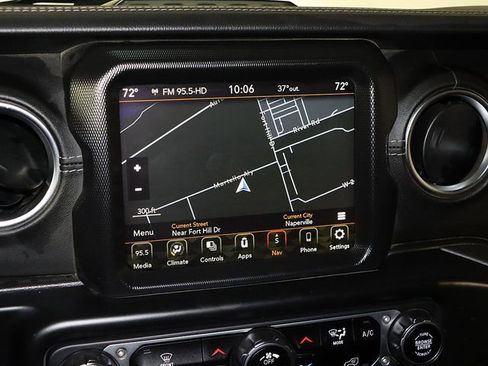 Used 2023 Jeep Wrangler Unlimited Sahara AWD/4WD image 21