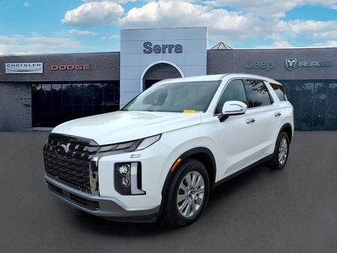 Used 2023 Hyundai Palisade SEL w/ Cargo Package AWD/4WD image 3