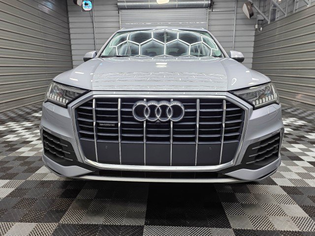 Used 2021 Audi Q7 3.0T Premium Plus w/ Premium Plus Package AWD/4WD image 4