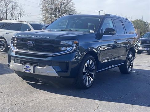 New 2025 Ford Expedition Platinum w/ Driver's Package image 7