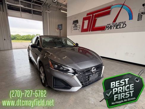Used 2024 Nissan Altima 2.5 S FWD image 1