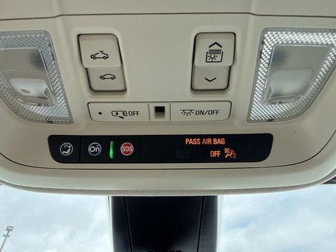 Used 2022 Cadillac XT5 Premium Luxury FWD image 19
