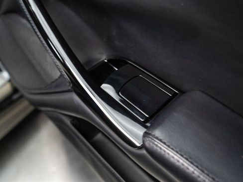 Used 2014 Ferrari F12 Berlinetta RWD image 59