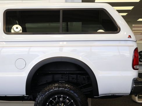 Used 2003 Ford F350 Lariat image 52