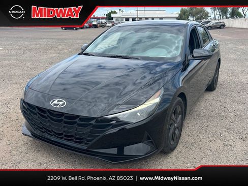 Used 2023 Hyundai Elantra SEL w/ Cargo Package FWD image 1