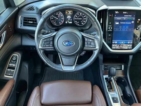 Used 2023 Subaru Ascent Touring AWD/4WD image 15