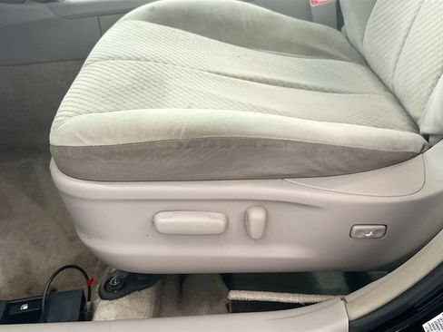 Used 2007 Toyota Camry LE FWD image 17