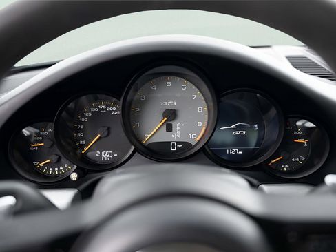 Used 2018 Porsche 911 GT3 image 28