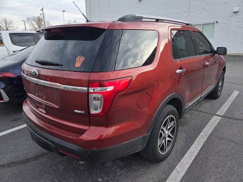 Used 2014 Ford Explorer XLT w/ Equipment Group 202A image 5
