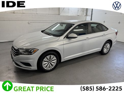 Used 2019 Volkswagen Jetta S w/ Driver Assistance Package image 1