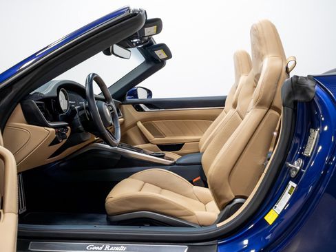 Used 2021 Porsche 911 Turbo S image 6