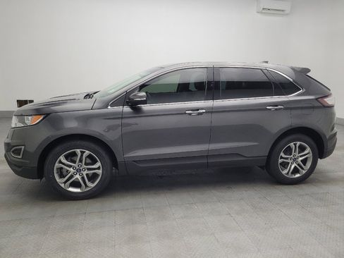 Used 2017 Ford Edge Titanium w/ Technology Package image 2