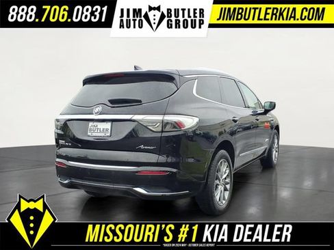Used 2023 Buick Enclave Avenir w/ LPO, Floor Liner Package FWD image 29