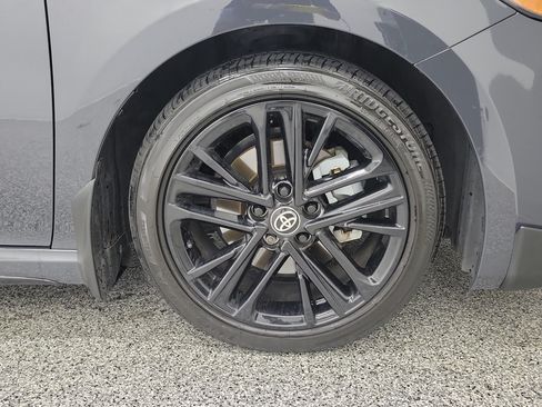 Used 2025 Toyota Camry SE w/ Convenience Package FWD image 10