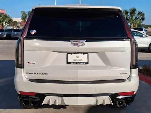 Certified 2023 Cadillac Escalade V w/ LPO, Floor Liner Package image 5