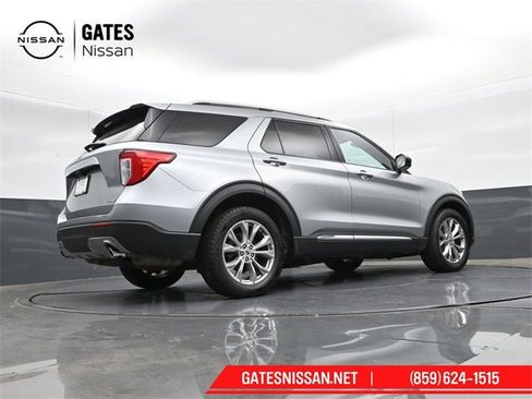 Used 2023 Ford Explorer Limited image 42