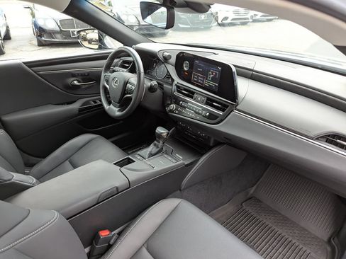 Used 2022 Lexus ES 350 w/ Premium Package FWD image 27