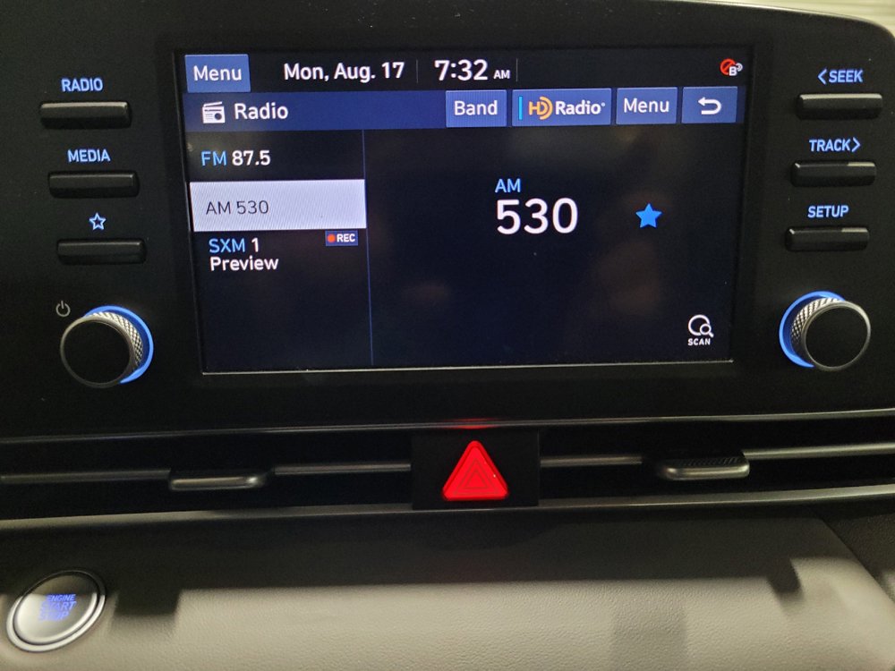 Used 2023 Hyundai Elantra SEL FWD image 25