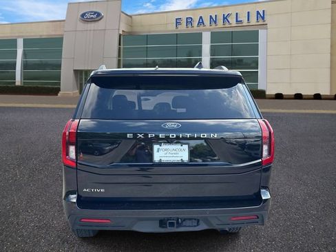 Certified 2025 Ford Expedition Active RWD image 6