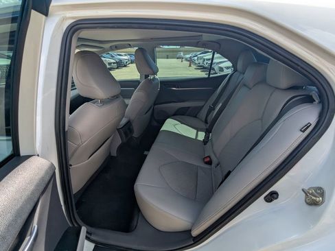 Used 2020 Toyota Camry XSE image 24