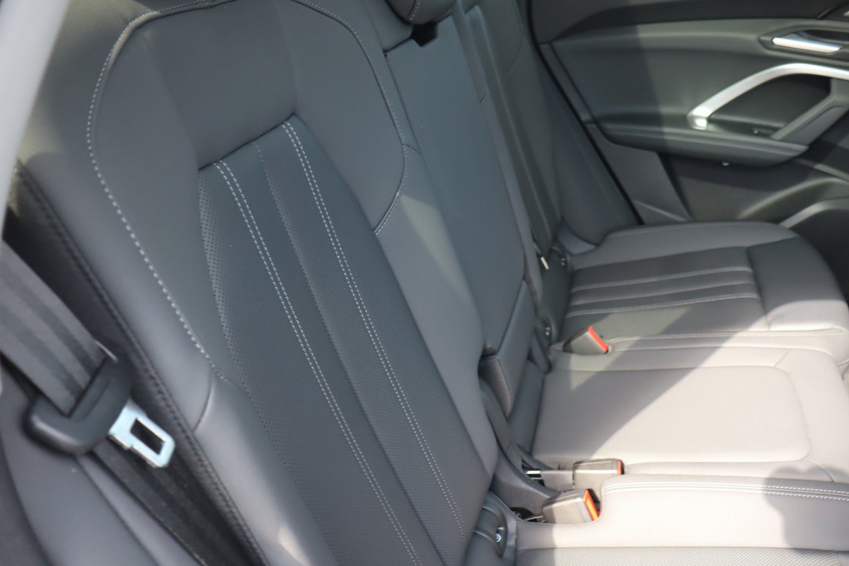 Used 2025 Audi Q5 Prestige AWD/4WD image 24