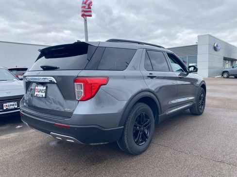 Certified 2023 Ford Explorer XLT w/ Equipment Group 202A image 6