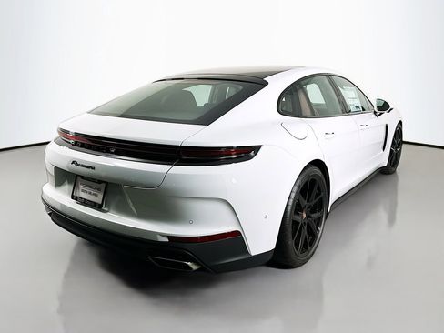 New 2026 Porsche Panamera image 9