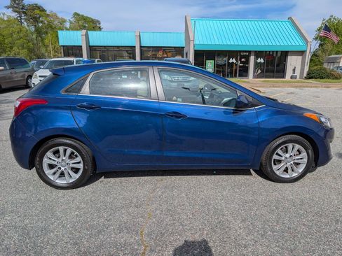 Used 2013 Hyundai Elantra GT FWD image 8
